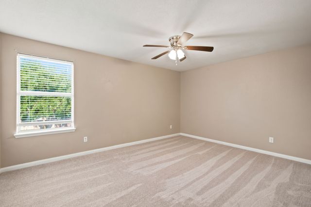 177 Buffalo Ridge Drive, Newark, TX 76071