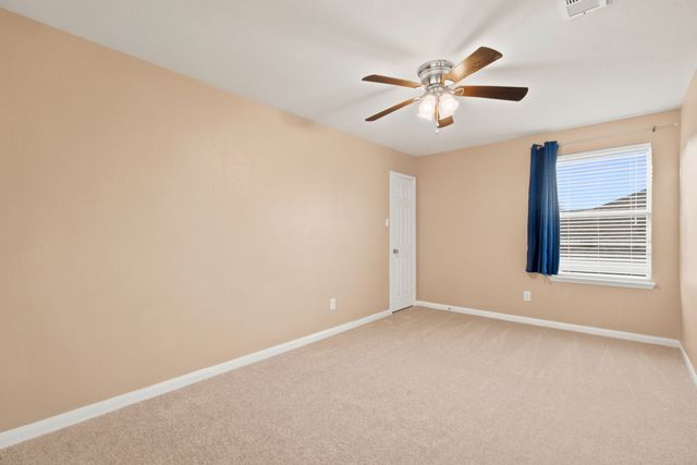 177 Buffalo Ridge Drive, Newark, TX 76071