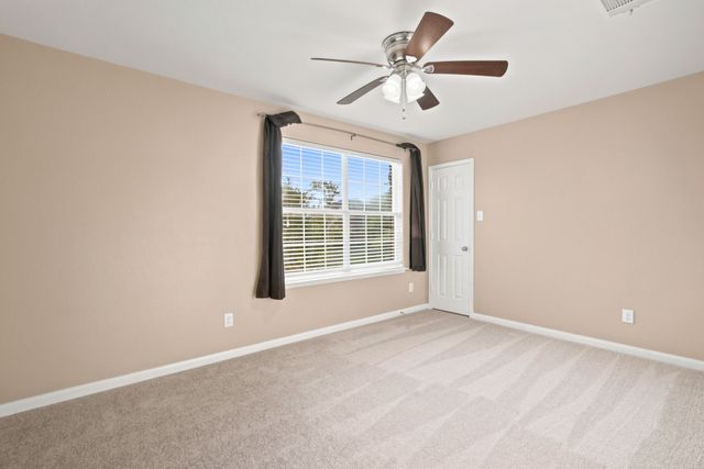 177 Buffalo Ridge Drive, Newark, TX 76071