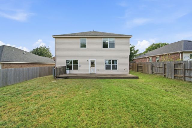 177 Buffalo Ridge Drive, Newark, TX 76071