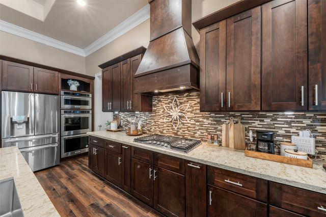 26214 Crown Court, Montgomery, TX 77316