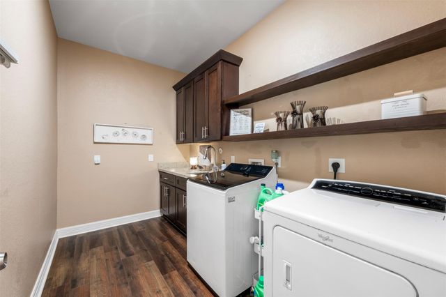 26214 Crown Court, Montgomery, TX 77316