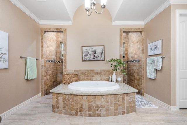 26214 Crown Court, Montgomery, TX 77316