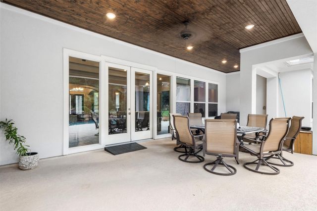 26214 Crown Court, Montgomery, TX 77316