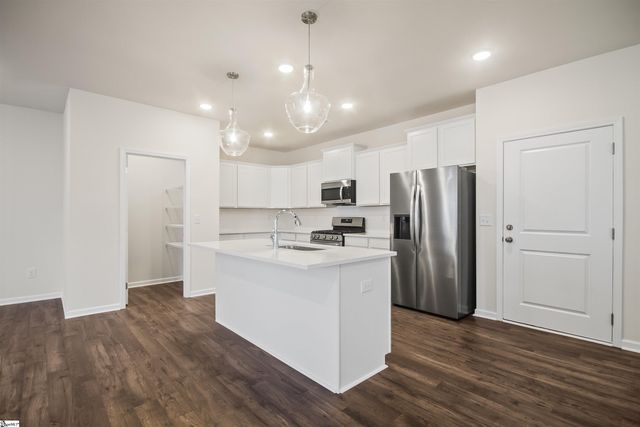 1102 Ogeechee Court, Spartanburg, SC 29303