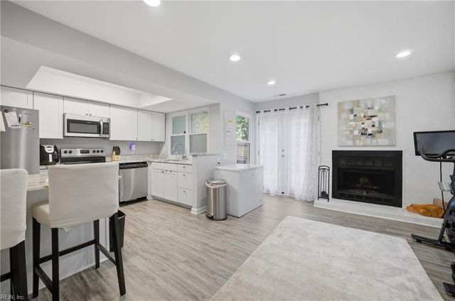 3817 Chimney Creek DR, Virginia Beach, VA 23462