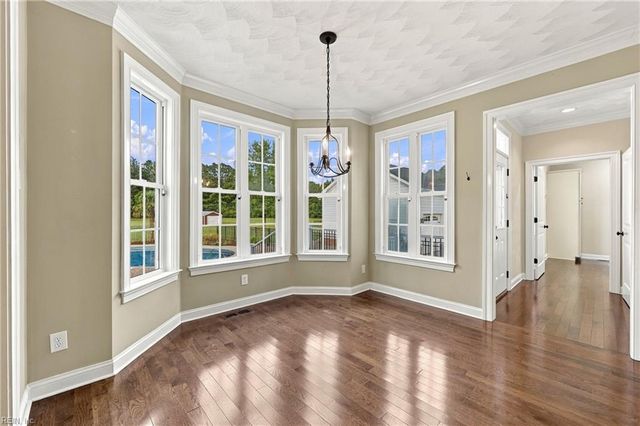 1108 Kathleen LN, Chesapeake, VA 23322