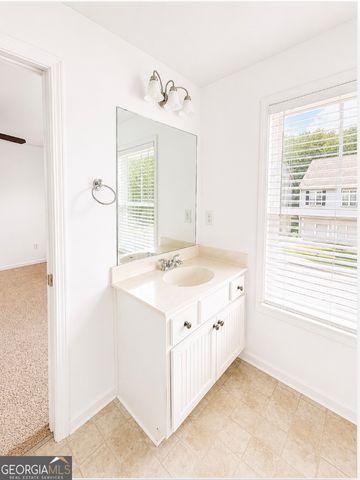 320 New point Lane, Canton, GA 30114