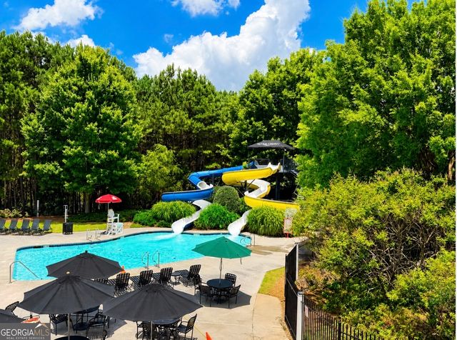 320 New point Lane, Canton, GA 30114