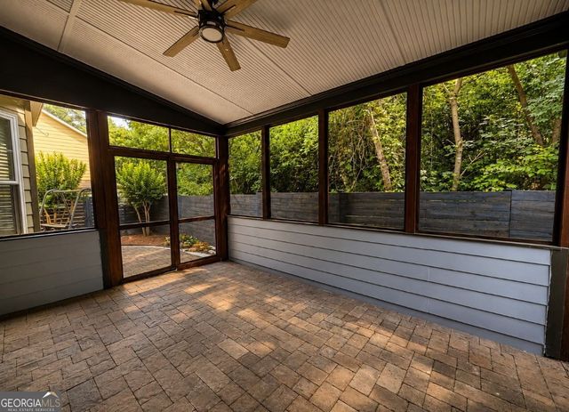 320 New point Lane, Canton, GA 30114