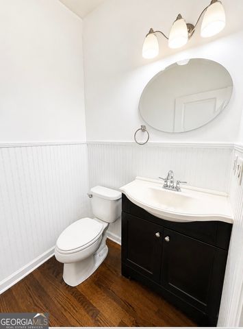 320 New point Lane, Canton, GA 30114