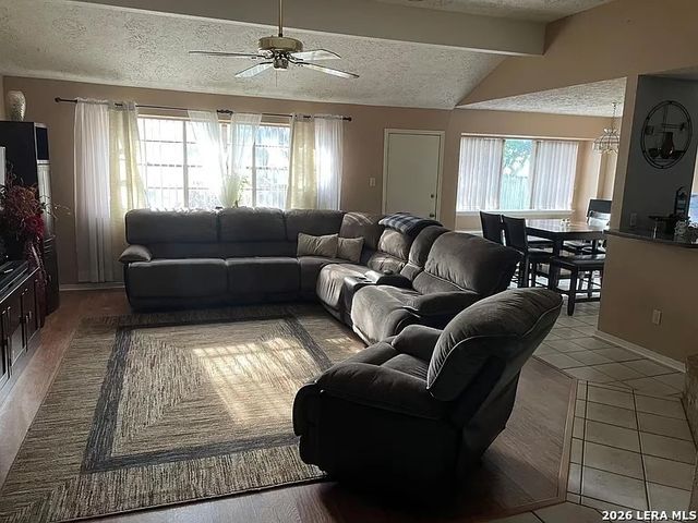8755 Welles Edge, San Antonio, TX 78240