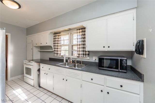 3801 Baird Road, Stow, OH 44224