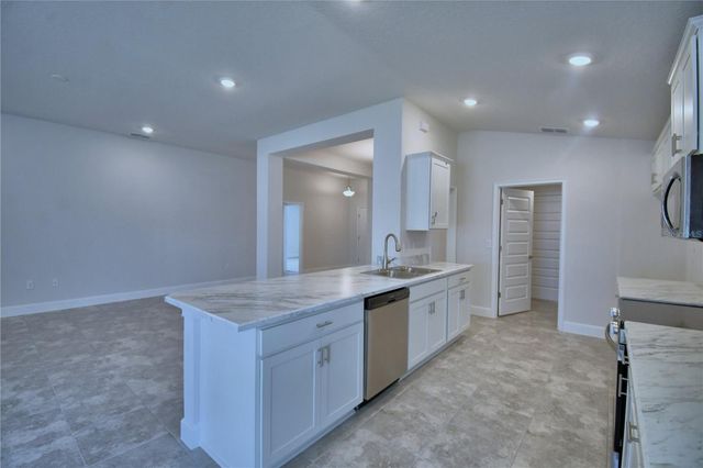 4620 CALAMINT LANE, Auburndale, FL 33823