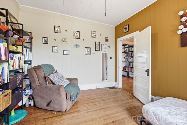 77 Pulliam Street, Marion, NC 28752