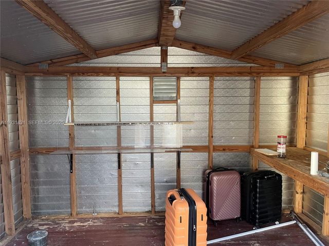 10840 Westwood Lake Dr 0, Miami, FL 33165