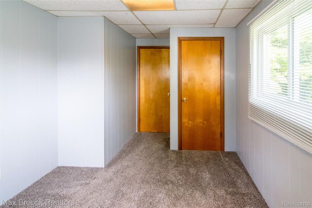 465 Robert Court, Auburn Hills, MI 48326