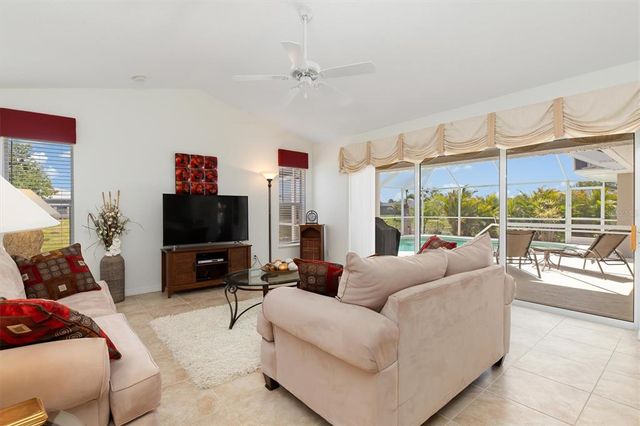 39 MEDALIST LANE, Rotonda West, FL 33947