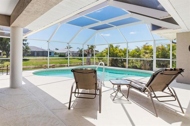 39 MEDALIST LANE, Rotonda West, FL 33947