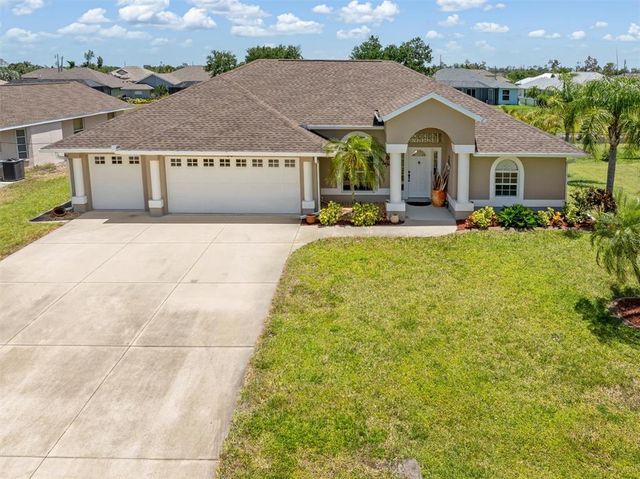39 MEDALIST LANE, Rotonda West, FL 33947