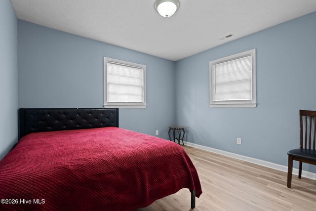 715 S 3rd Street, Sanford, NC 27330