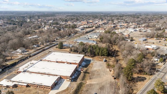 715 S 3rd Street, Sanford, NC 27330