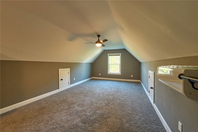 37 Puckett Mill Way, Central, SC 29630