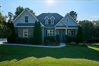 37 Puckett Mill Way, Central, SC 29630