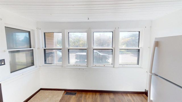 700 Kane Street, La Crosse, WI 54603