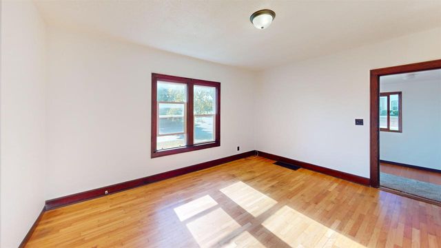 700 Kane Street, La Crosse, WI 54603