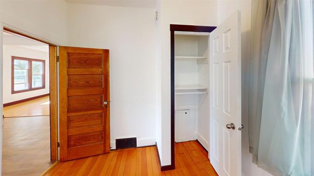 700 Kane Street, La Crosse, WI 54603