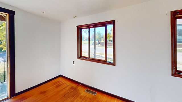 700 Kane Street, La Crosse, WI 54603