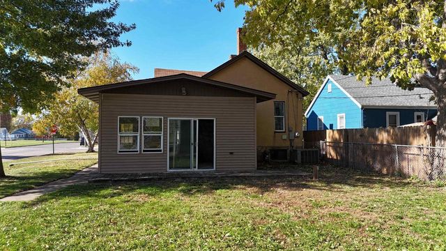 700 Kane Street, La Crosse, WI 54603