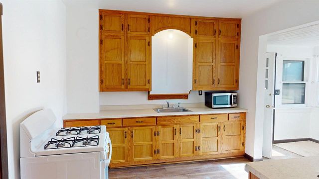 700 Kane Street, La Crosse, WI 54603