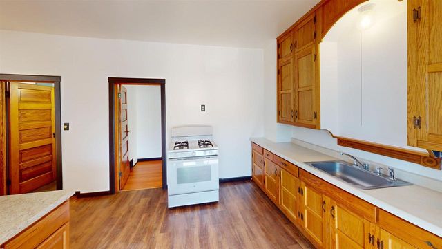 700 Kane Street, La Crosse, WI 54603