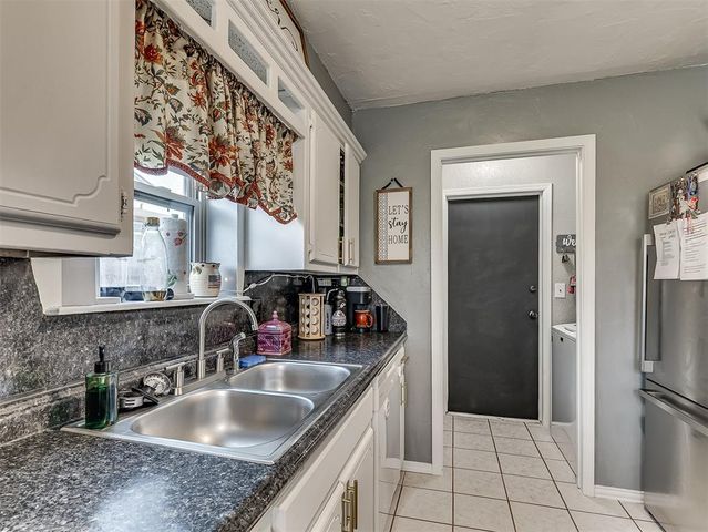 740 W Elder Drive, Mustang, OK 73064