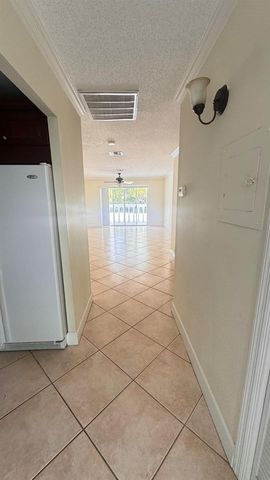 1727 Jimmy Buffett Mem Highway 208, Vero Beach, FL 32963