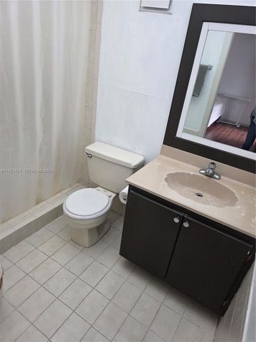 8065 SW 107th Ave 202, Miami, FL 33173