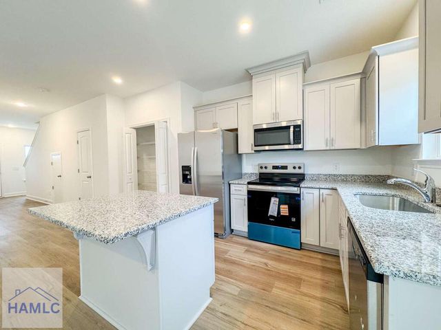 70 Beaumont Drive, Hinesville, GA 31313