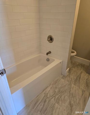35 Ives Street, Waterbury, CT 06704
