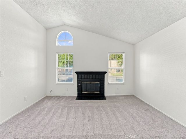 37620 Robin Lane, Palmdale, CA 93550