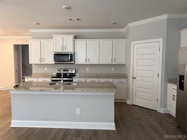 1632 Windsor Hill Lane, Montgomery, AL 36106