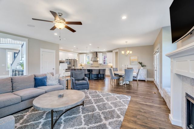 5022 W LAKE AVE, South Jordan, UT 84009