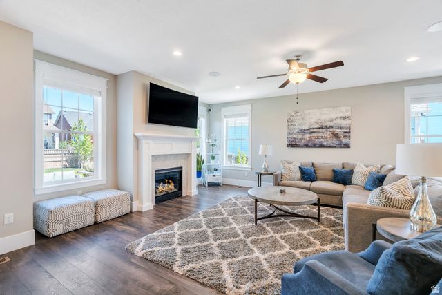 5022 W LAKE AVE, South Jordan, UT 84009