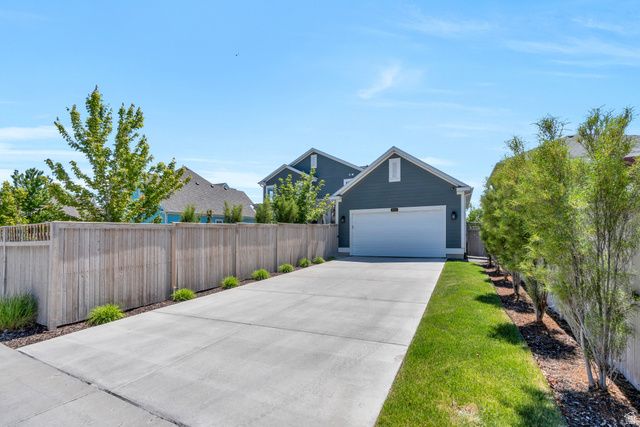 5022 W LAKE AVE, South Jordan, UT 84009