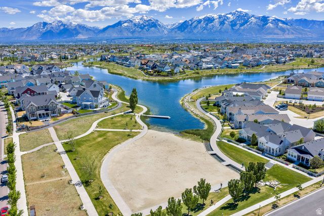 5022 W LAKE AVE, South Jordan, UT 84009