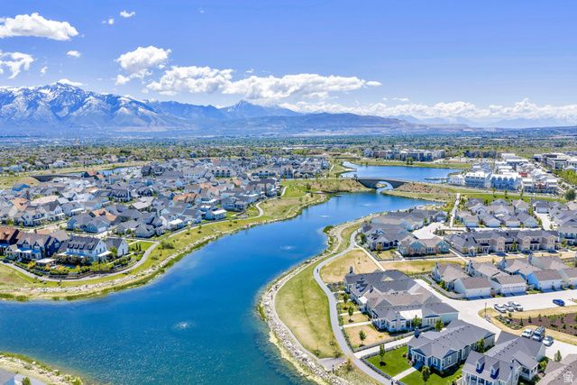 5022 W LAKE AVE, South Jordan, UT 84009