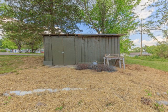 612 W Garden Farm, Rossville, GA 30741