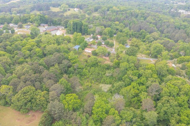 612 W Garden Farm, Rossville, GA 30741