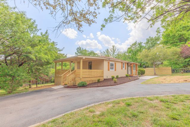 612 W Garden Farm, Rossville, GA 30741